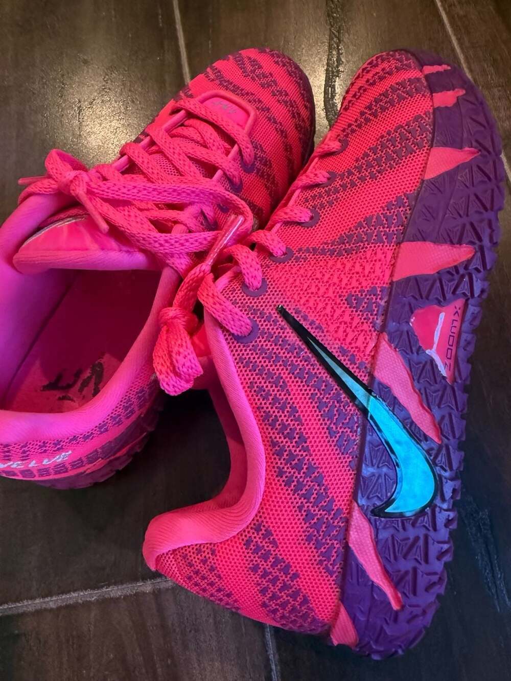 Nike Ja 3 Max Volume Hyper Pink Basketball Shoes size 4Y
